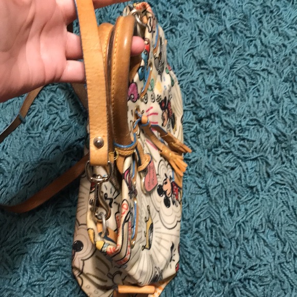 Vintage Very Rare Walt Disney Dooney & Bourke Bag - Picture 6 of 12